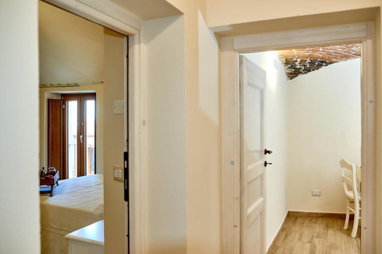 Casa Masuri, Nel Cuore Di Dorgali Εξωτερικό φωτογραφία