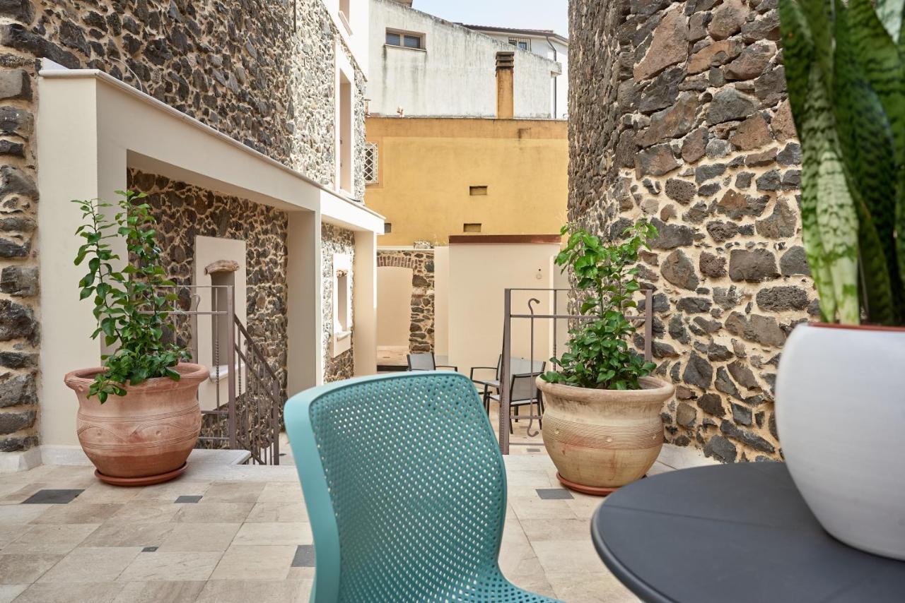 Casa Masuri, Nel Cuore Di Dorgali Εξωτερικό φωτογραφία