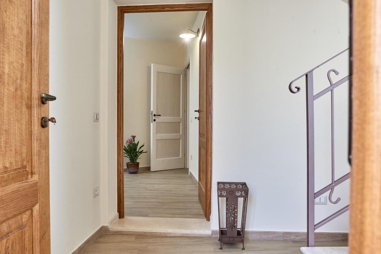 Casa Masuri, Nel Cuore Di Dorgali Εξωτερικό φωτογραφία