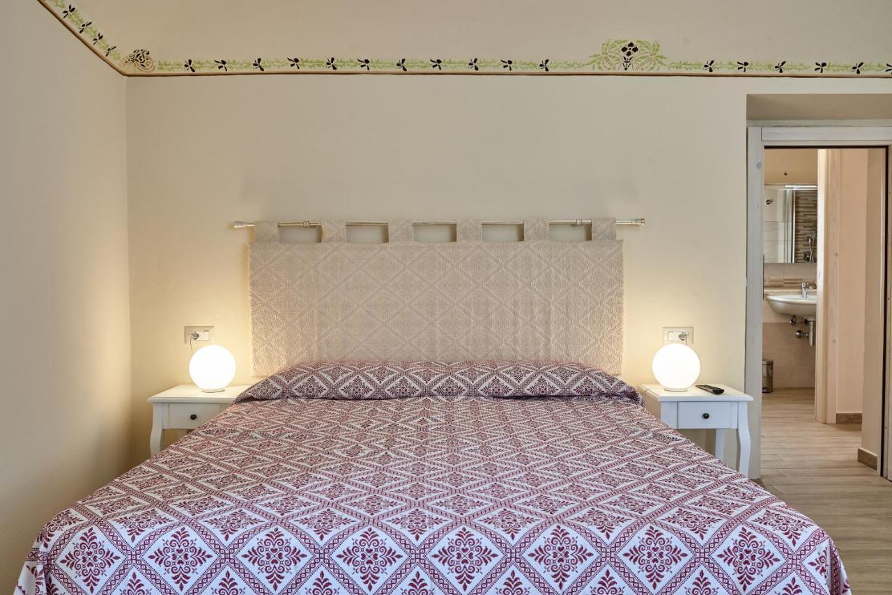 Casa Masuri, Nel Cuore Di Dorgali Εξωτερικό φωτογραφία