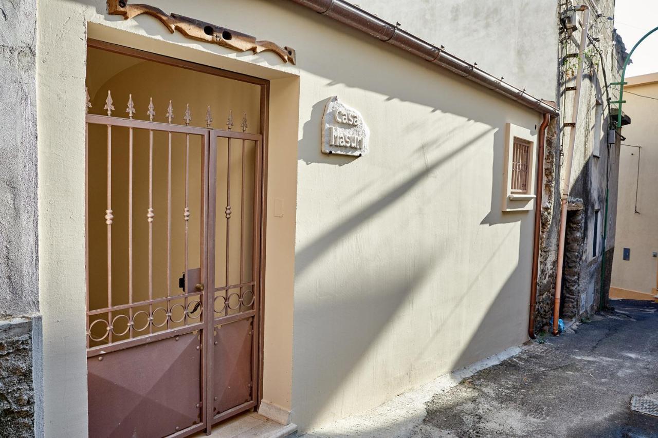 Casa Masuri, Nel Cuore Di Dorgali Εξωτερικό φωτογραφία