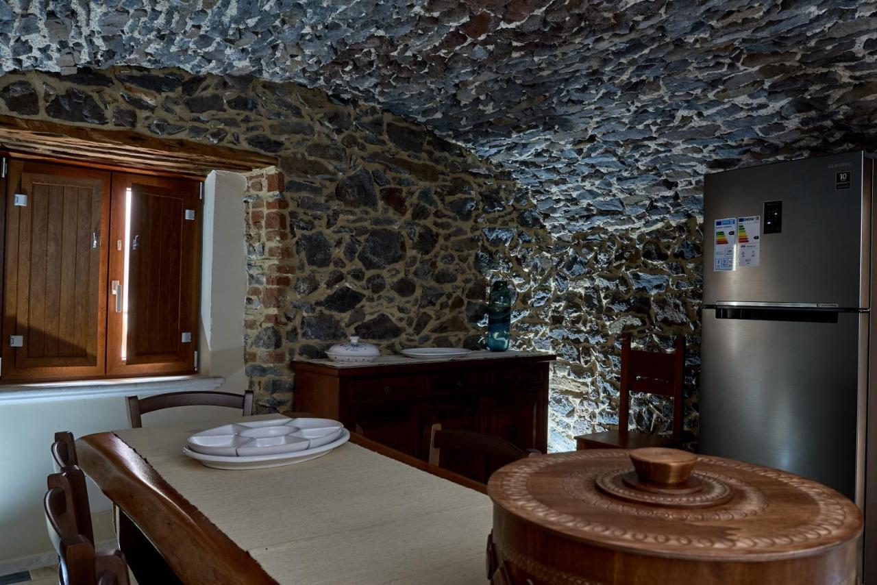 Casa Masuri, Nel Cuore Di Dorgali Εξωτερικό φωτογραφία
