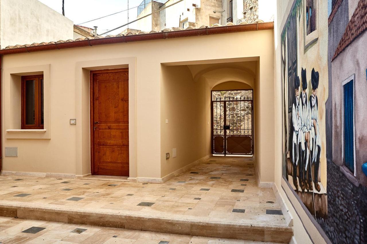 Casa Masuri, Nel Cuore Di Dorgali Εξωτερικό φωτογραφία